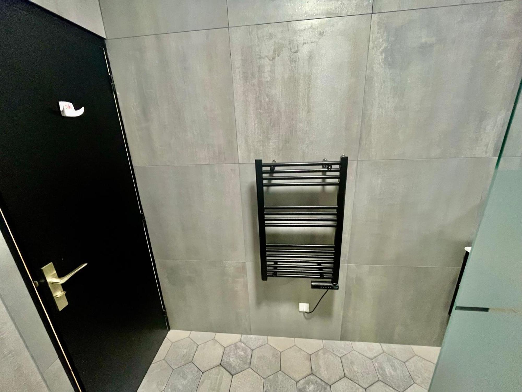 Le Borrigo Pick Up Airport Appartement Menton Buitenkant foto